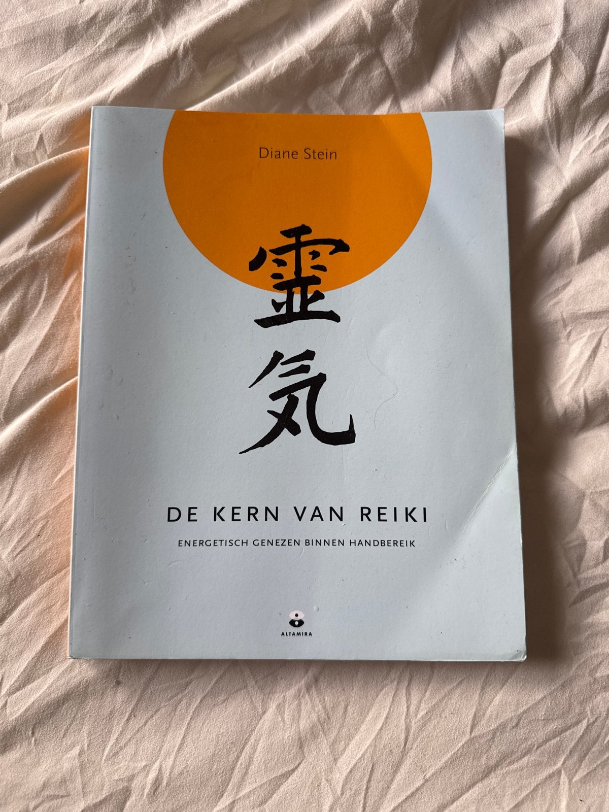 De Kern van Reiki: Energetisch Genezen binnen Handbereik, Ophalen of Verzenden, Gelezen, Spiritualiteit algemeen, Instructieboek