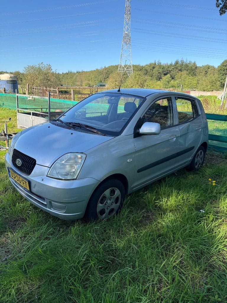 Kia Picanto Zilver Voor onderdelen of zelf klaarmaken, Ophalen, Zo goed als nieuw