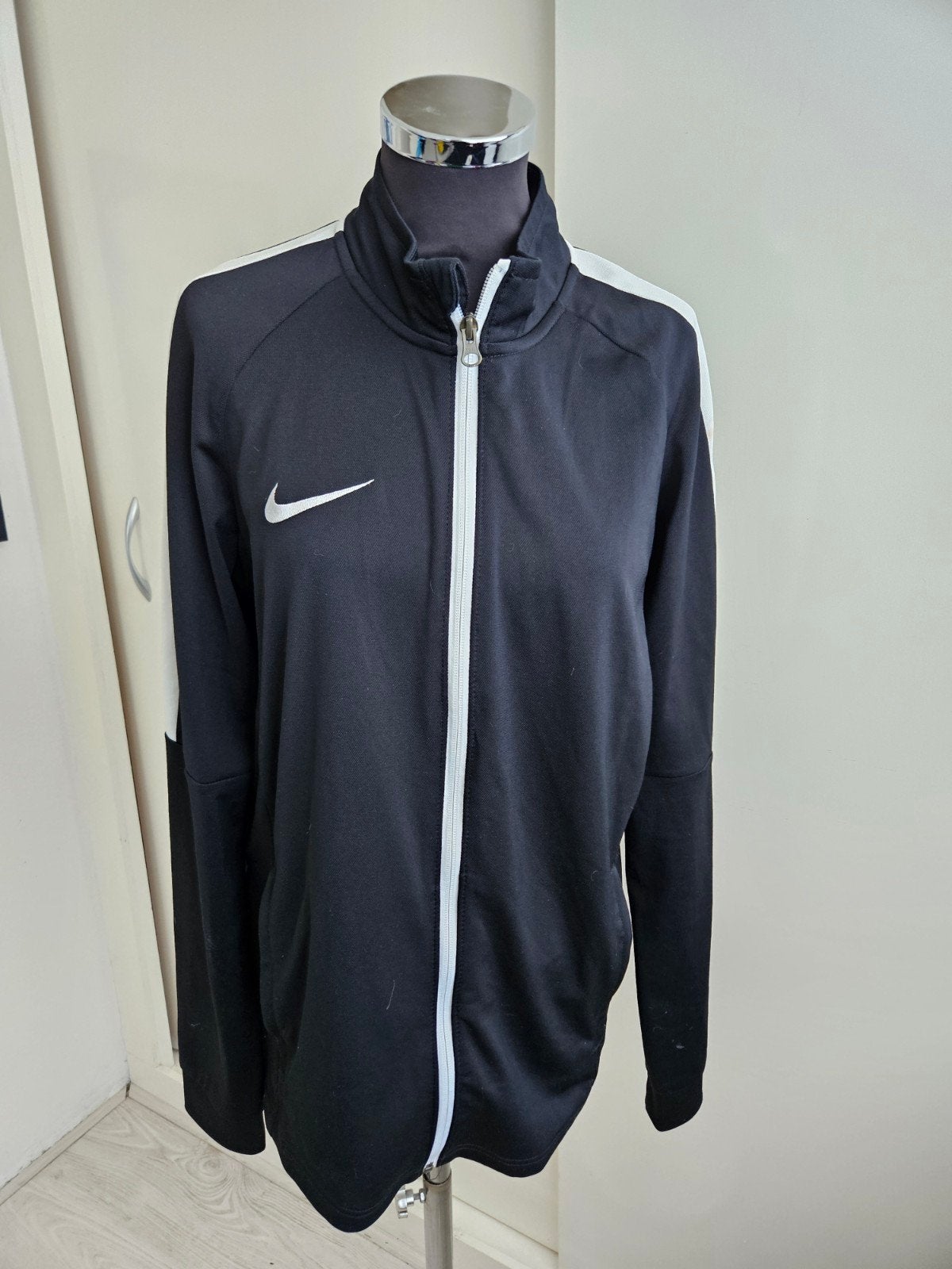 Nike trainingsjack maat M, Kleding | Heren, Maat 48/50 (M), Zwart, Nike, Ophalen of Verzenden