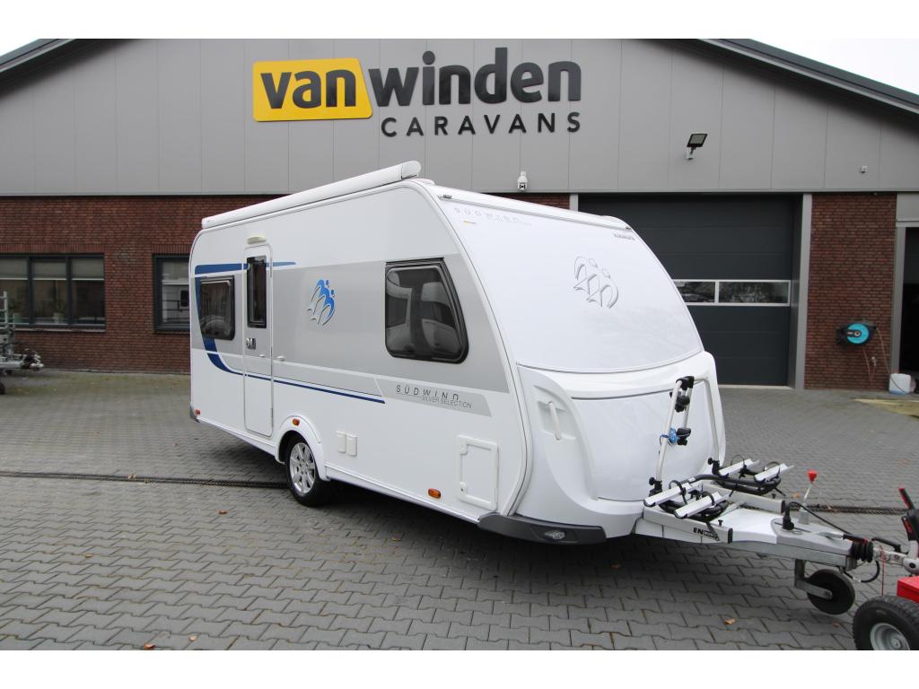 Knaus Sudwind Silver Selection 450 FU ThuleLuifel-Mover-2017, Caravans en Kamperen, Caravans, Bedrijf, tot en met 4, 1000 - 1250 kg