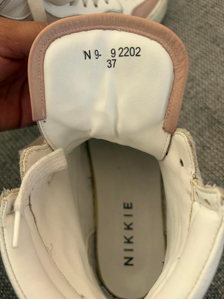 Nikkie hoge sneakers, echt leer, maat 37, Ophalen of Verzenden, Zo goed als nieuw, Wit, Sneakers of Gympen