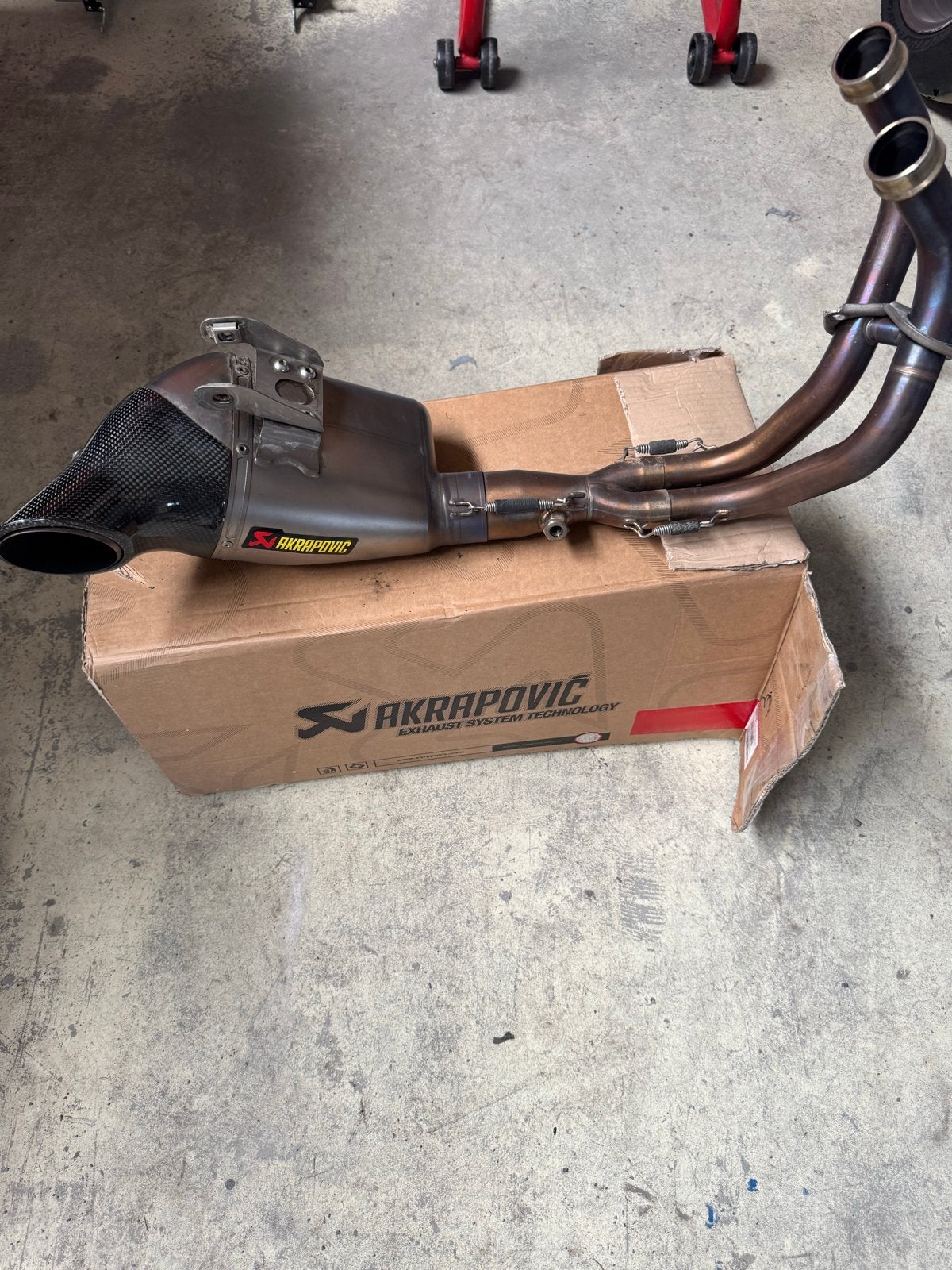 Akrapovic uitlaat systeem MT-07, Tracer 700, XSR 700 (2014-2, Ophalen of Verzenden, Gebruikt