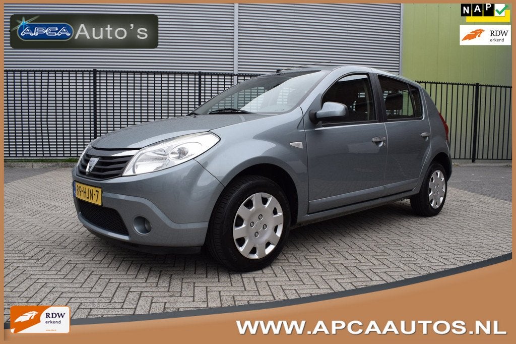 Dacia Sandero 1.6 Lauréate 1 mnd GARANTIE NLauto Airco APK, Auto's, Dacia, Bedrijf, Te koop, Sandero, ABS, Airbags, Airconditioning