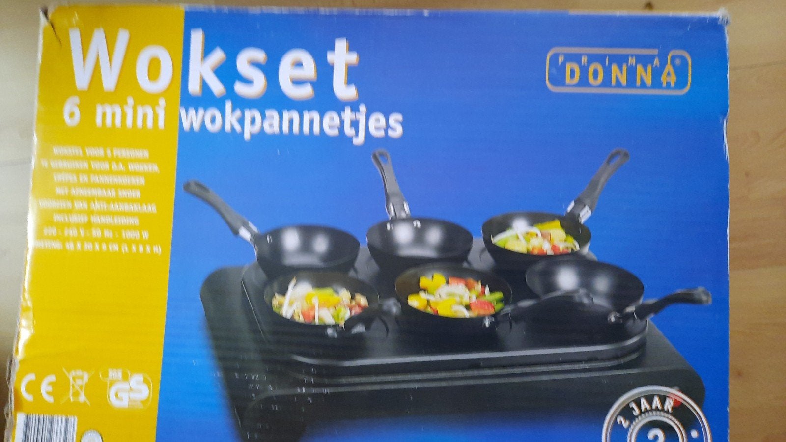 Wokset D'ONNA - 6 mini wokpannetjes, Ophalen of Verzenden, Zo goed als nieuw, Overige materialen