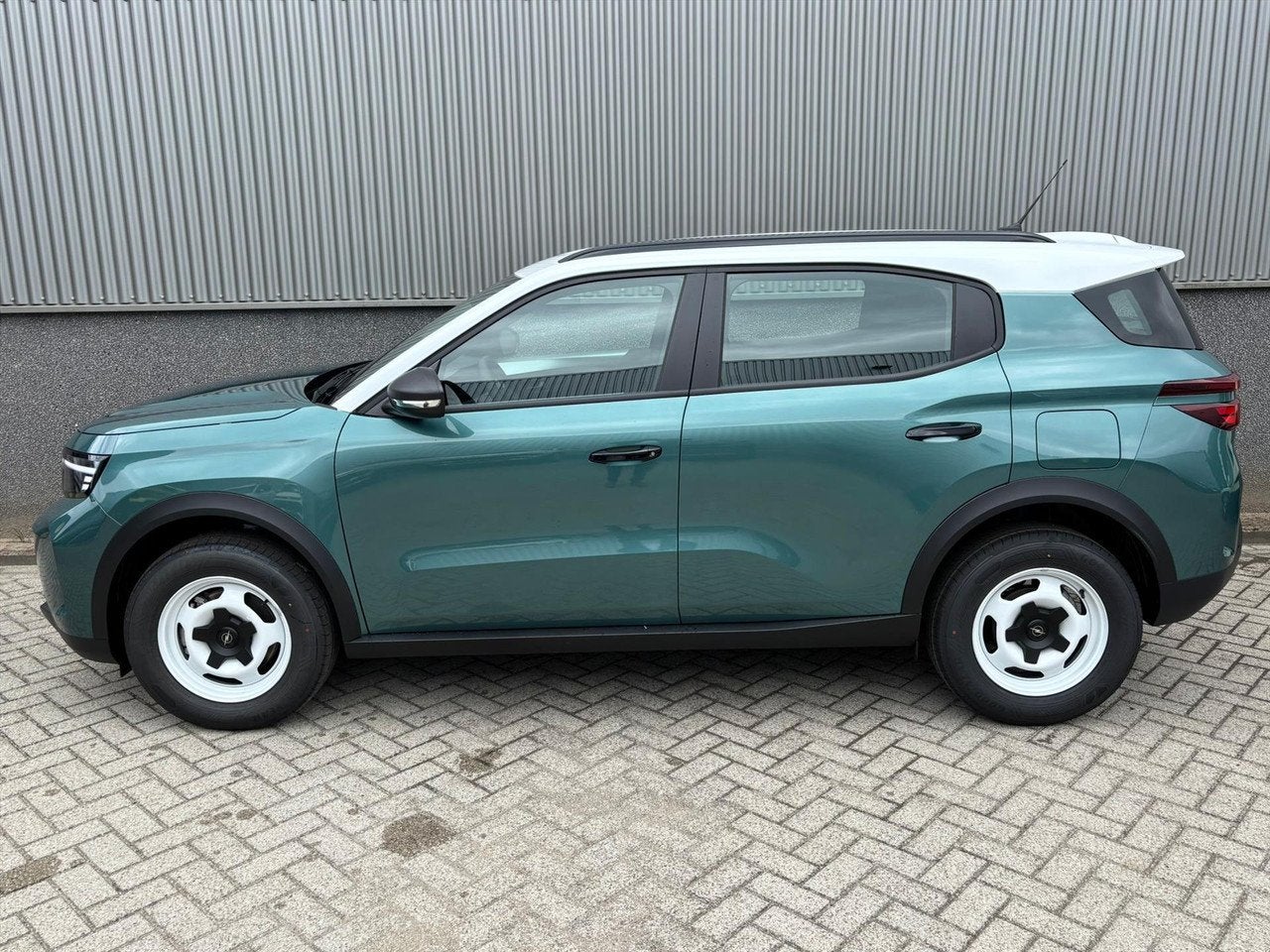 Foto 8 van Opel Frontera 1.2 Turbo Hybrid 136pk eDCT | VOORRAAD VOORDEE