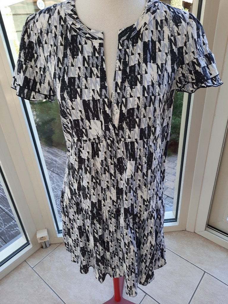 Kokette jurk NIKKIE - 36, Overige kleuren, Verzenden, Zo goed als nieuw, Nikkie