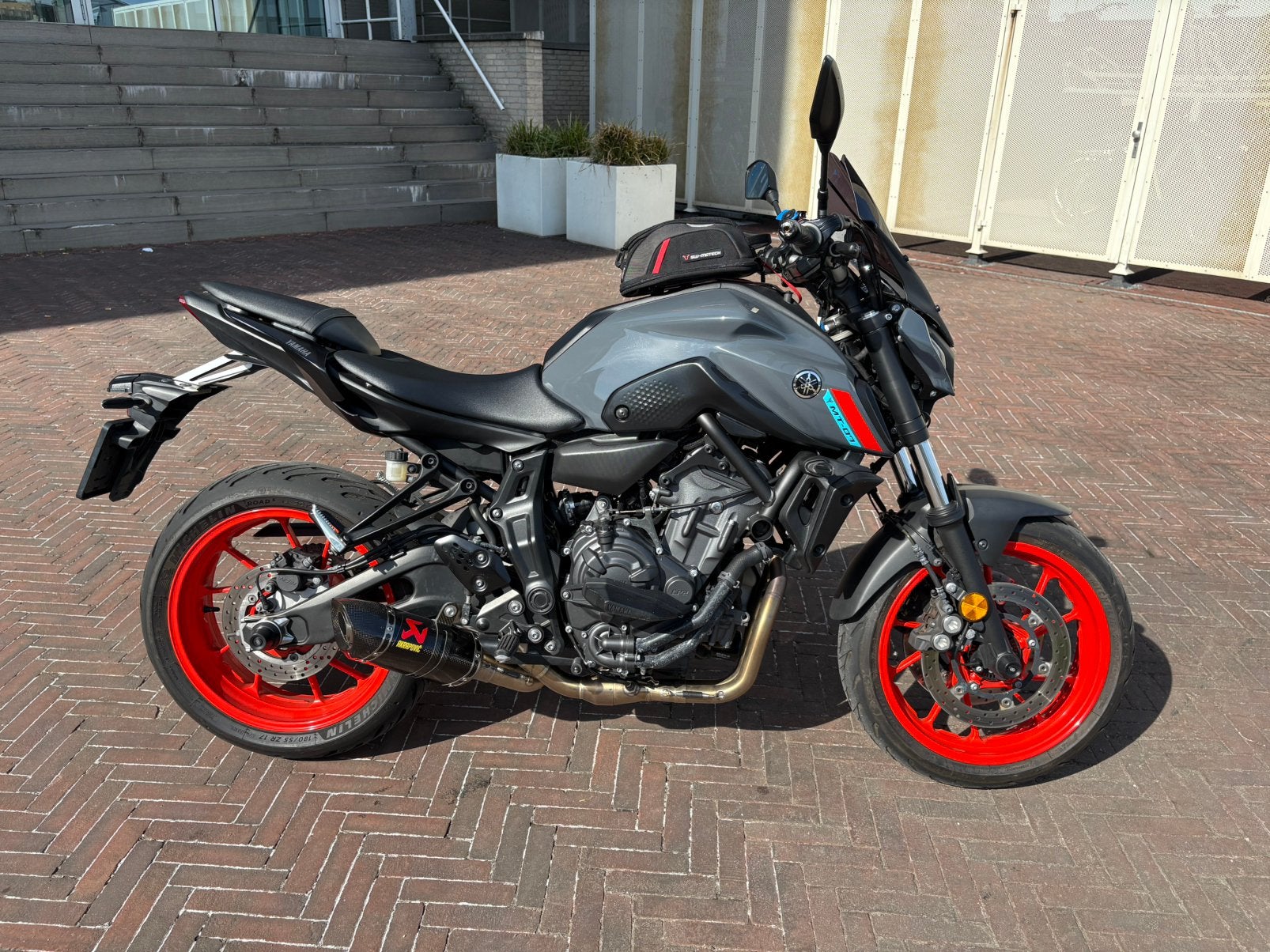Yamaha MT 07 | Akrapovic | A2 vol vermogen, Motoren, Motoren | Yamaha, 2 cilinders, Occasion, Particulier, Meer dan 35 kW