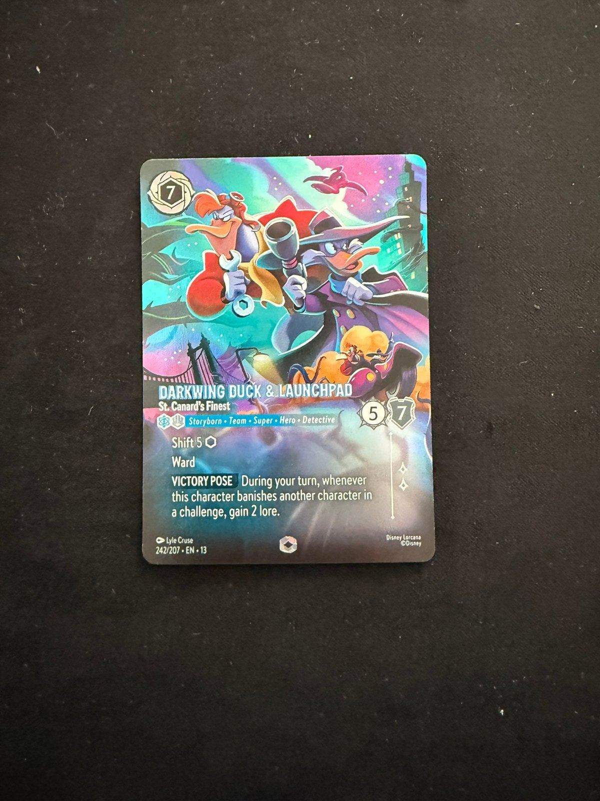 Darkwing duck & launchpad enchanted disney lorcana, Ophalen of Verzenden, Zo goed als nieuw