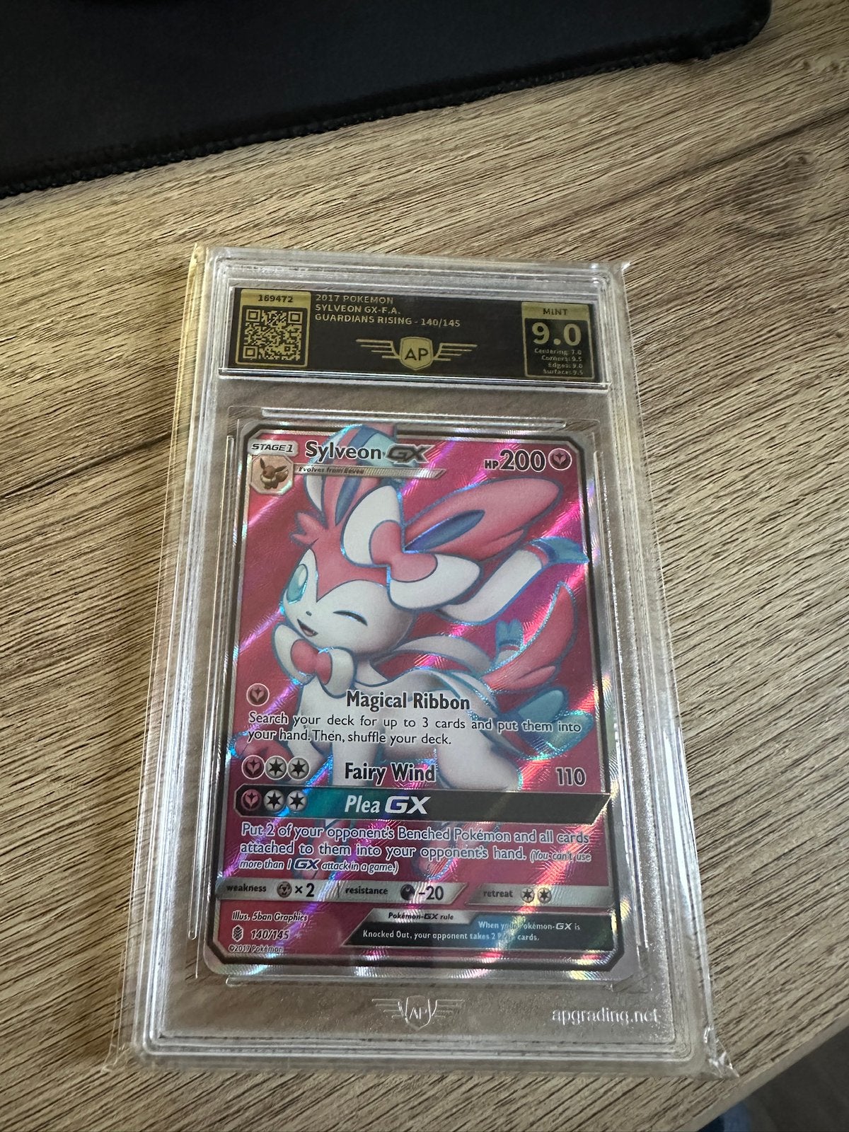 Sylveon GX 140/145 pokemon kaart Apgrading grade 9.0 €125!, Ophalen of Verzenden, Zo goed als nieuw, Losse kaart