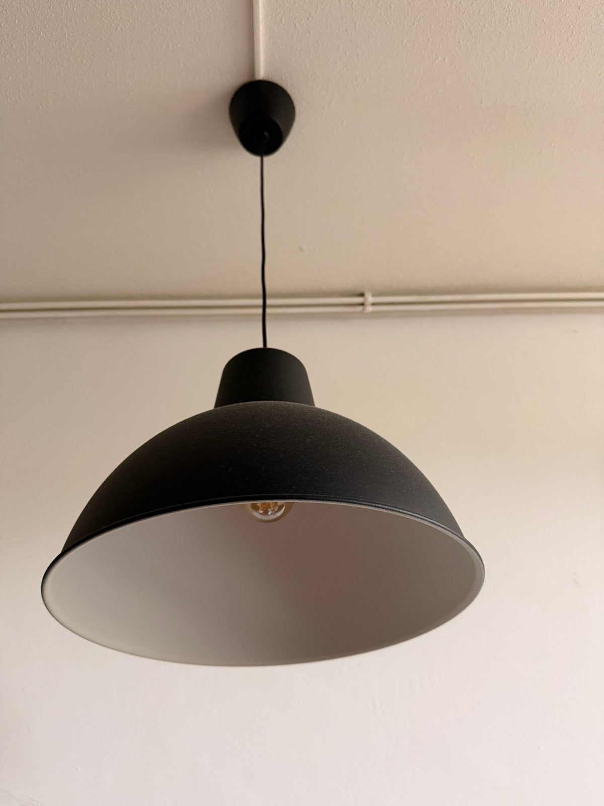 Set van 2 zwarte hanglampen (IKEA Ranarp model), Ophalen, Zo goed als nieuw