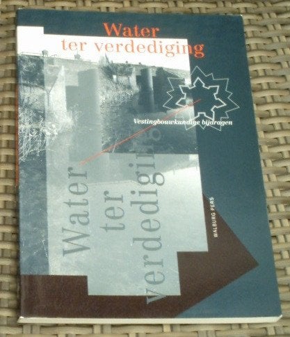 Water ter verdediging. Poppema, Treu, van Dijk.9060118820., Ophalen of Verzenden, Niet van toepassing, Zo goed als nieuw, Overige onderwerpen
