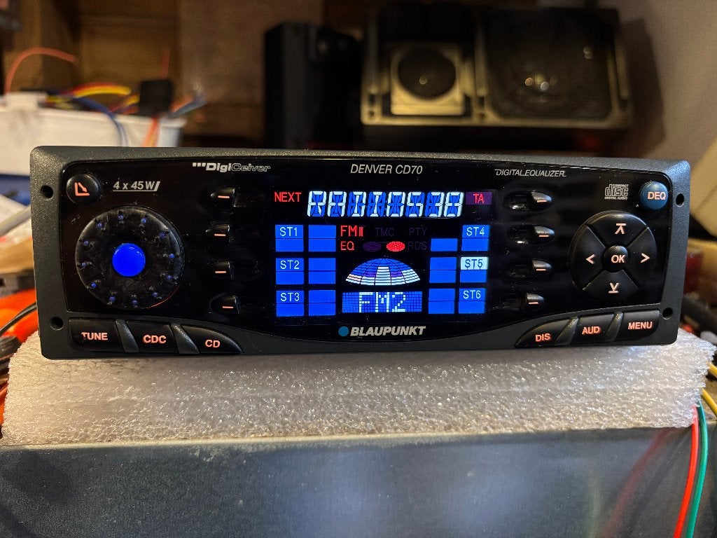 Blaupunkt Denver CD70 - 4x45W -, Auto diversen, Autoradio's, Ophalen, Zo goed als nieuw