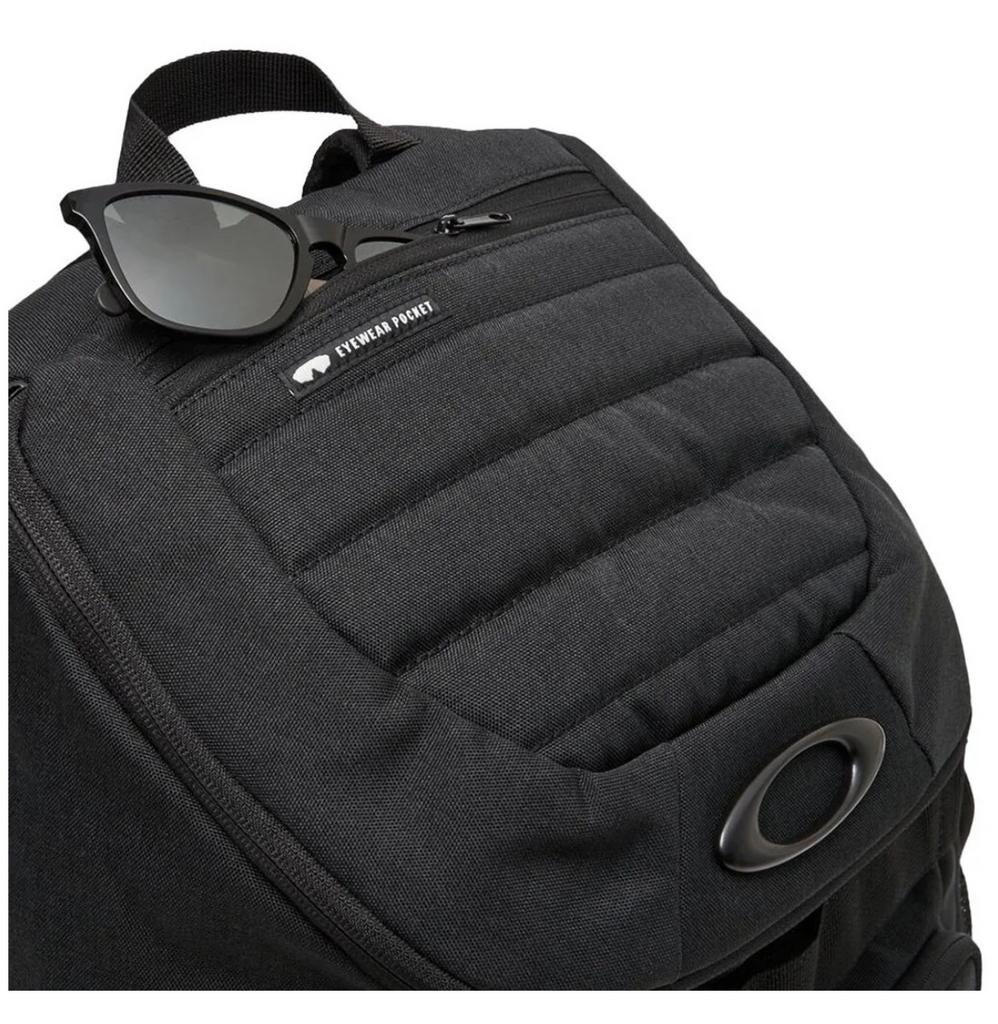 Nieuwe Oakley Enduro 3.0 Big Rugzak 30L - Zwart, 25 tot 40 cm, Nieuw, Ophalen of Verzenden, Overige merken