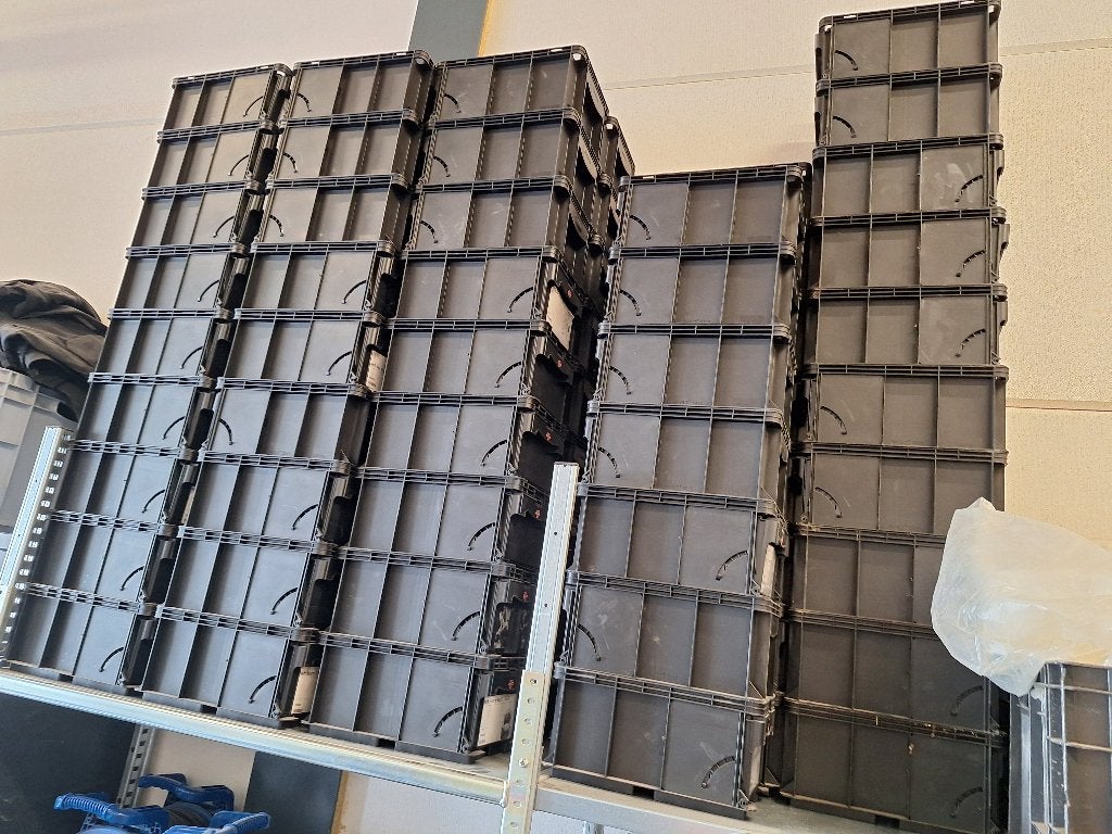 Wurth magazijnbakken 80 stuks, Doe-het-zelf en Verbouw, Ophalen, Doos, Minder dan 35 cm, Minder dan 50 cm