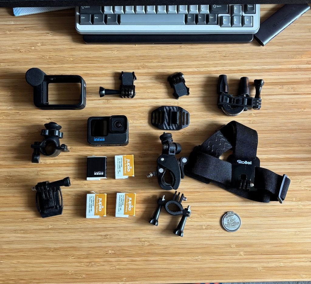 GoPro HERO11 Black + uitgebreide accessoireset, Ophalen of Verzenden, Zo goed als nieuw, GoPro