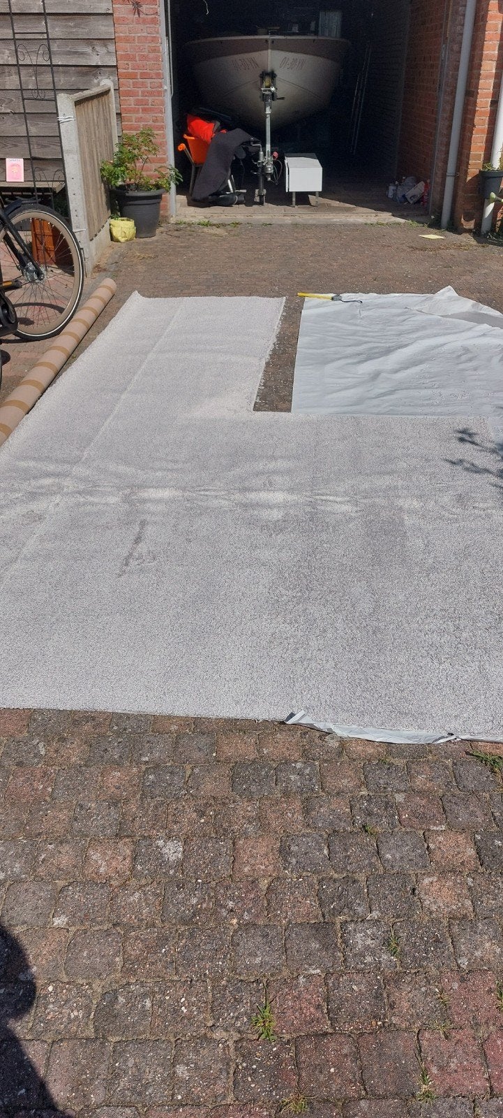 Lichtgrijze vloerbedekking, restpartij, Ophalen, Zo goed als nieuw, Grijs, 5 tot 10 m²