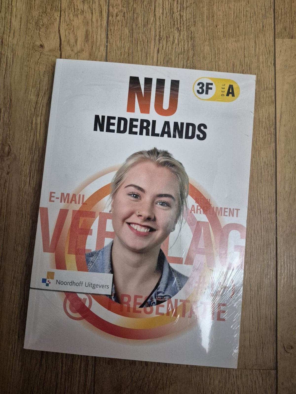 Nu Nederlands 3F A en B leerwerkboek deel 1 en 2, Boeken, Ophalen of Verzenden, Nieuw, Nederlands