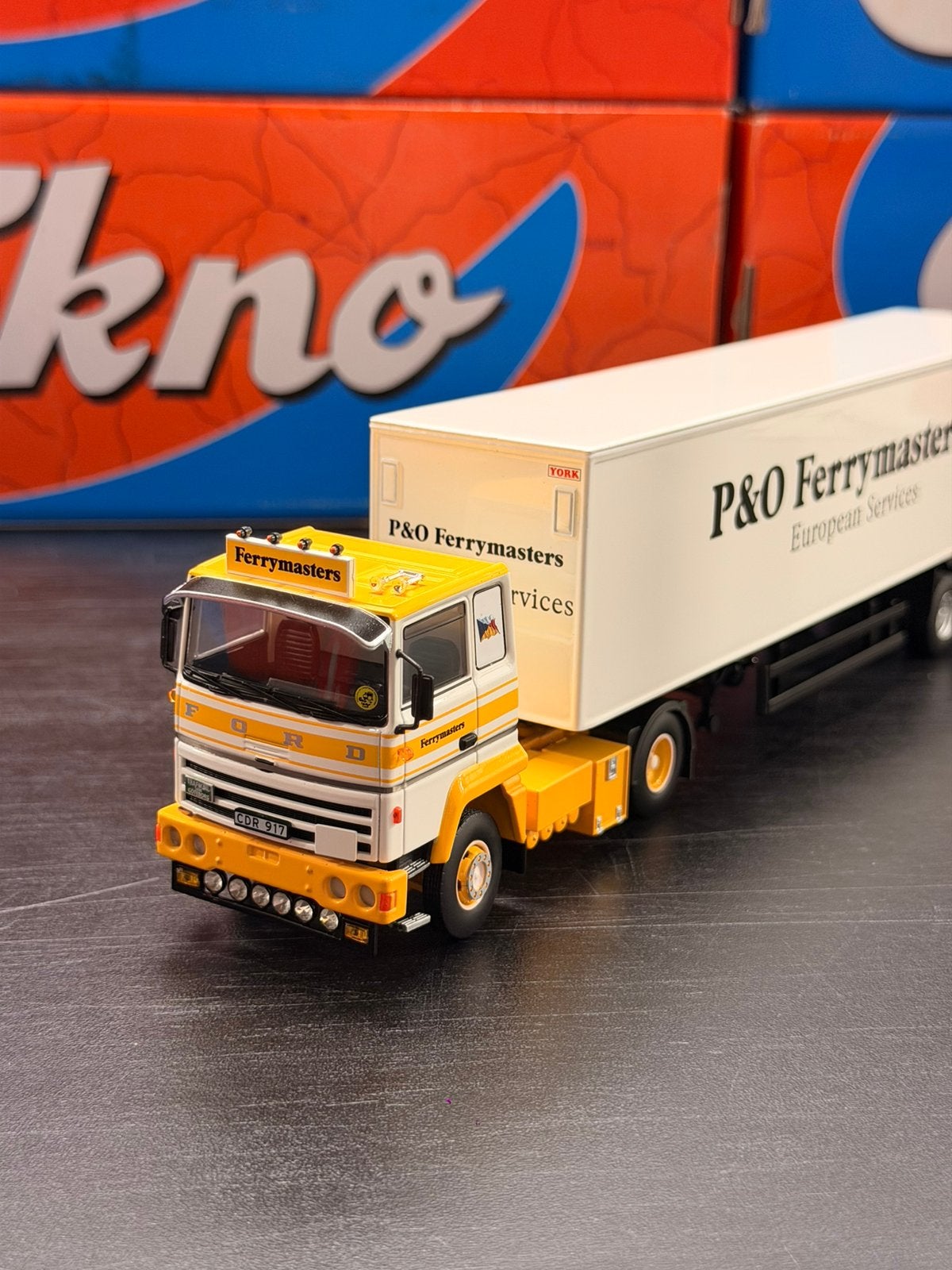 Tekno Ford P&O Ferrymasters 1:50, Ophalen of Verzenden, Zo goed als nieuw, Bus of Vrachtwagen, Tekno