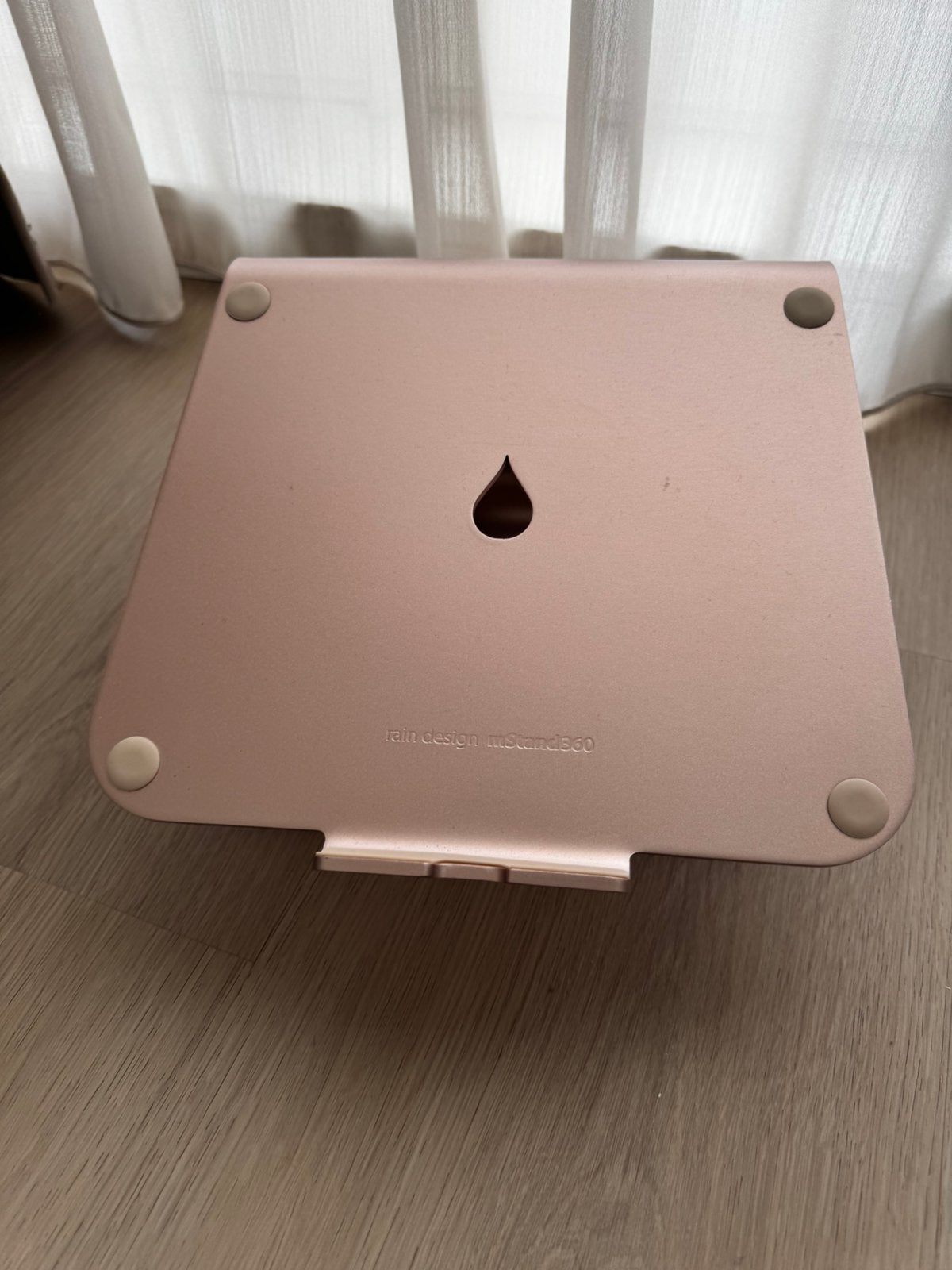 Rain design mstand laptopstandaard rosegoud, Computers en Software, Ophalen, Zo goed als nieuw