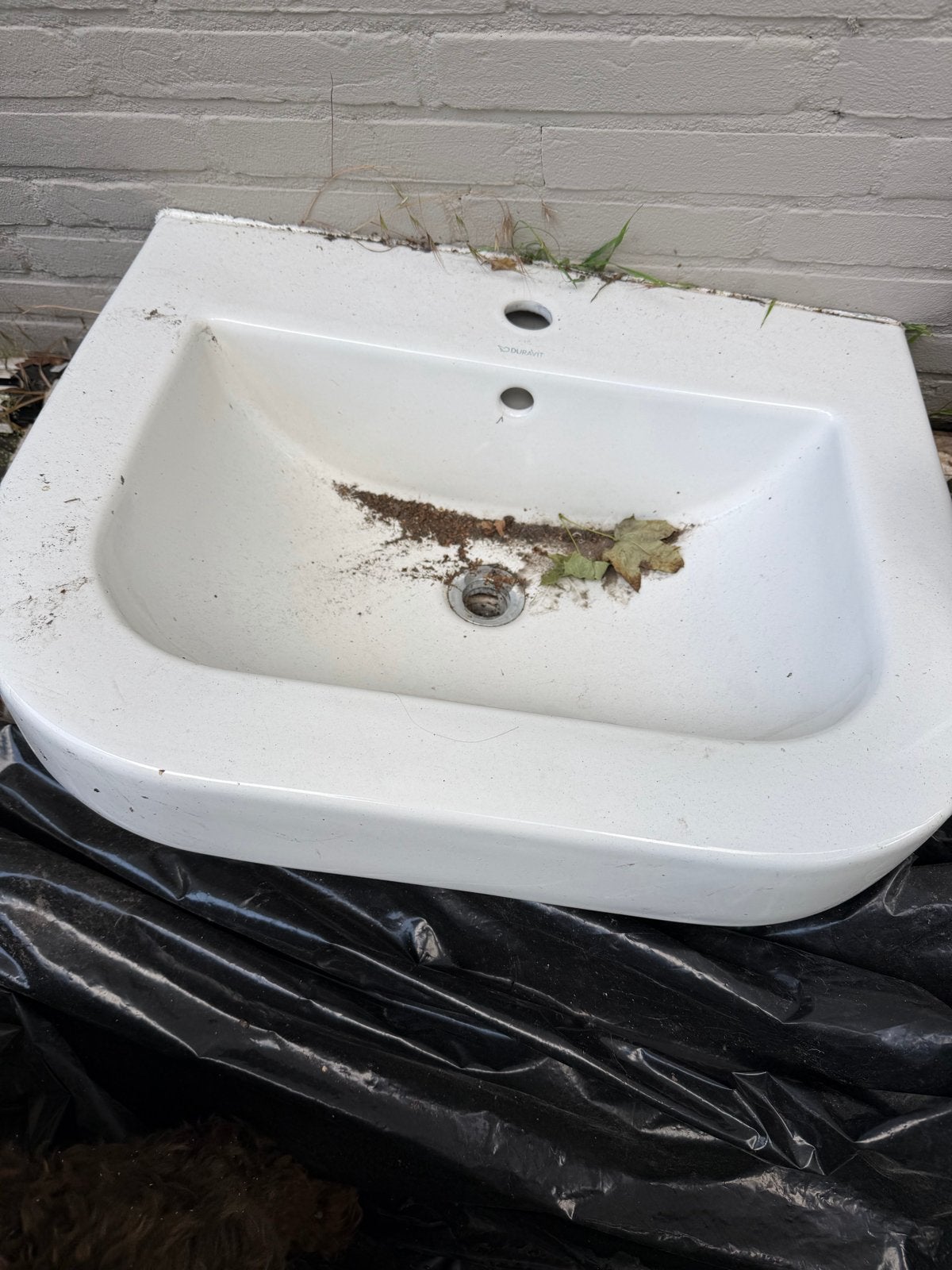 3 verschillende wastafels - zonder schade, Doe-het-zelf en Verbouw, Sanitair, Ophalen, Gebruikt, Wastafel