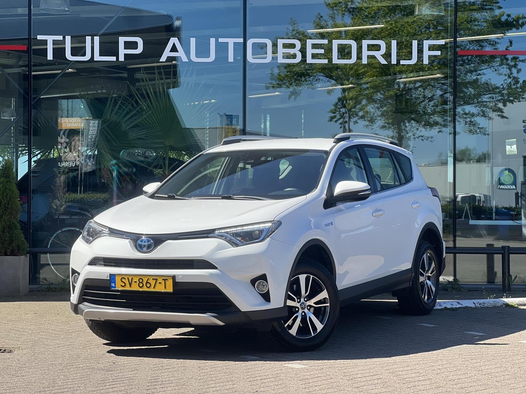 Toyota RAV4 2.5 Hybrid Executive Automaat Mooie staat!, Auto's, Stof, Gebruikt, Wit, Bedrijf