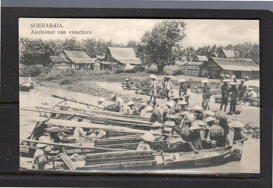 Ned Indië returning boats with fishermen in Soerabaja  1920, Verzamelen, Ophalen, Voor 1920, Buiten Europa
