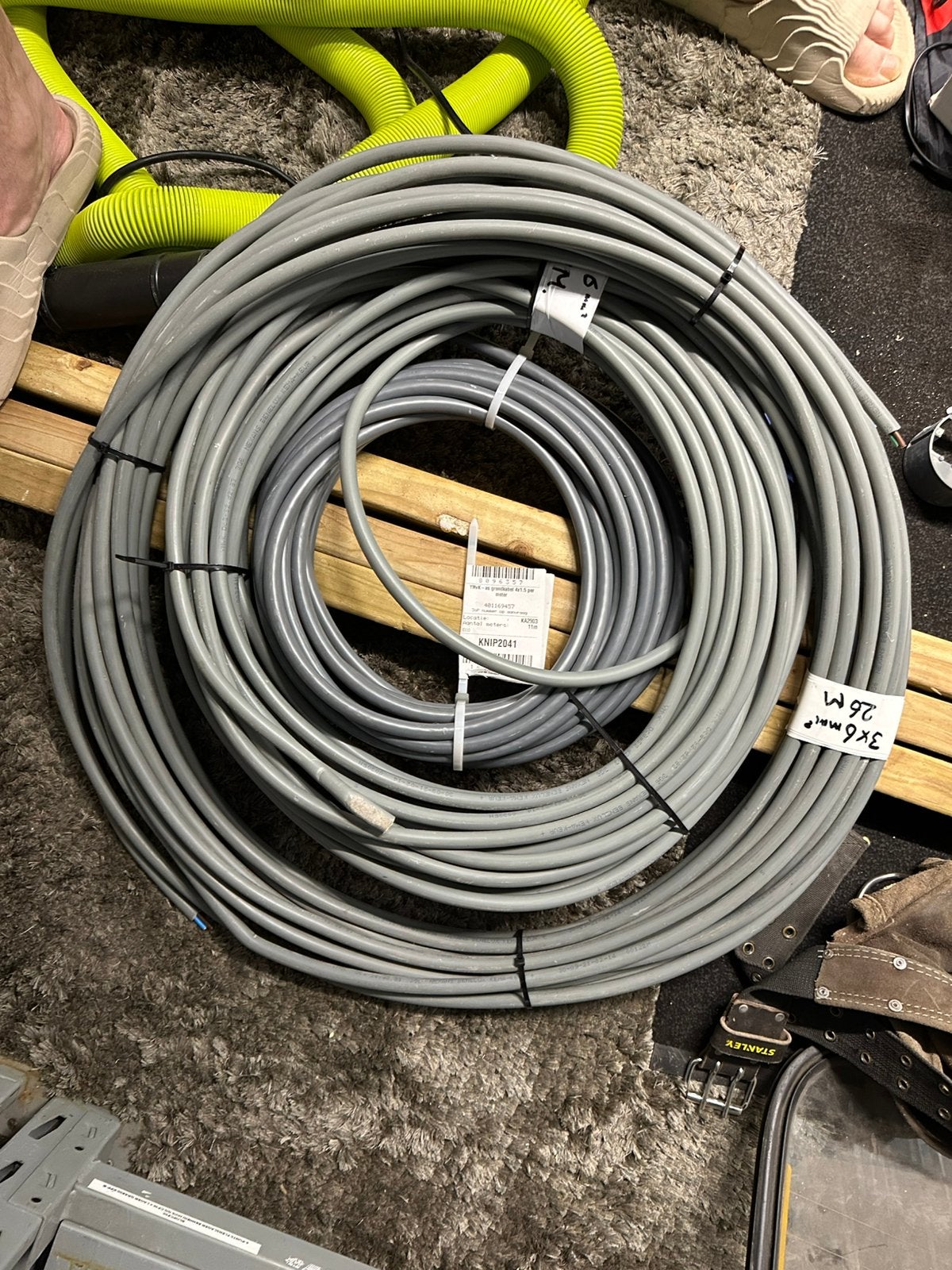 3x6 mm ymvk kabel 26 meter, Ophalen of Verzenden, Zo goed als nieuw, Tuinslang