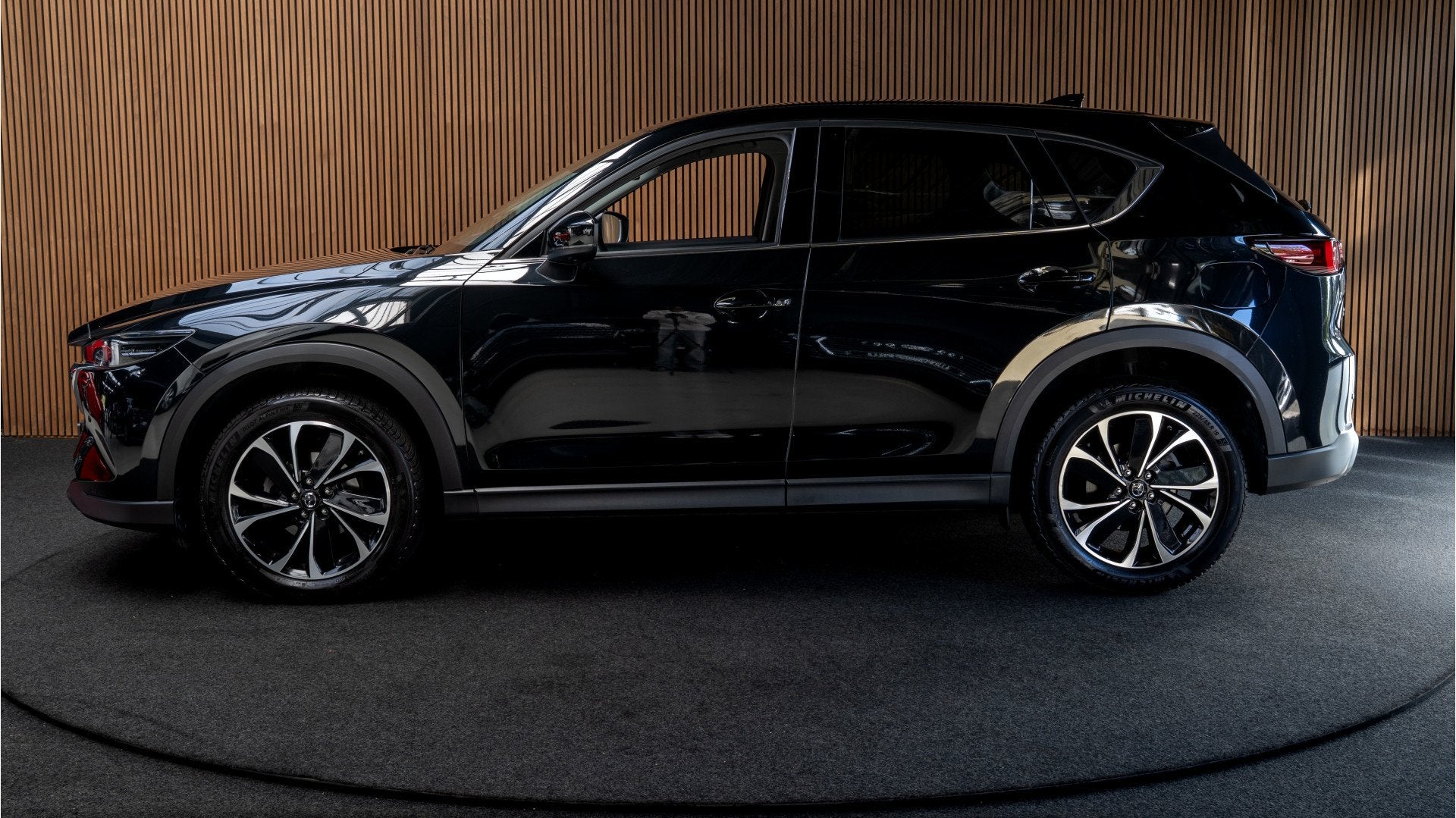 Mazda CX-5 2.5 SkyActiv-G 194 AWD HUD Bose Camera PDC Stuur-, Dealer onderhouden, Gebruikt, 4 cilinders, Zwart