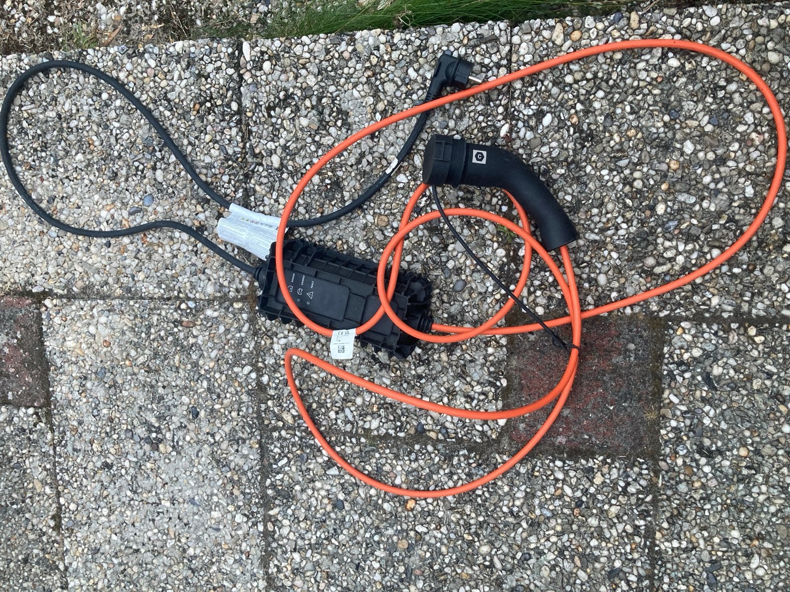 Draagbare EV Laadkabel - 220 volt, Ophalen, Zo goed als nieuw, Laadkabel