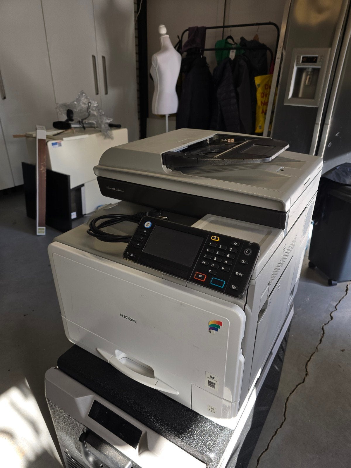 Ricoh MP C305SPF All-in-one Printer met 5 extra toners, Computers en Software, Ophalen, All-in-one, Zo goed als nieuw, Ricoh