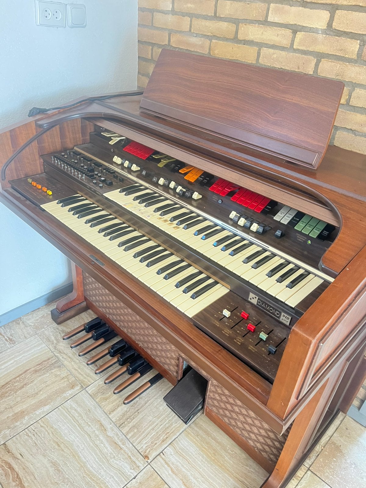 Orgel CRB Diamond 910 Gold, Muziek en Instrumenten, Orgels, Ophalen, Gebruikt, 2 klavieren, Orgel