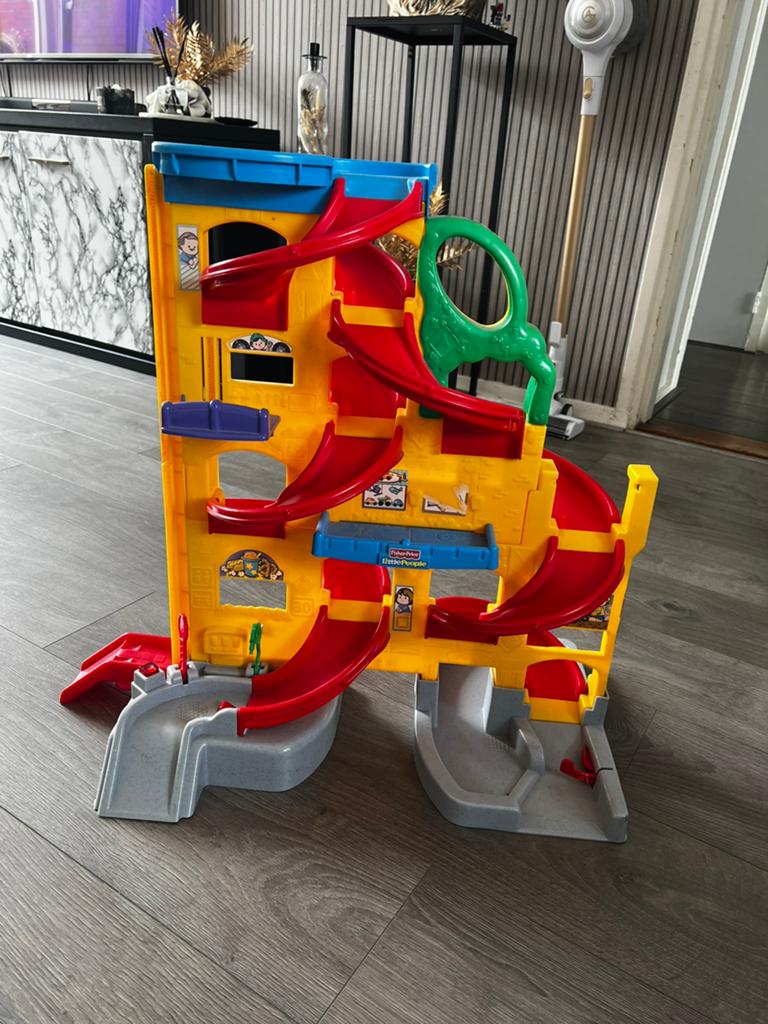 Fisher-Price Garage/Parkeergarage., Ophalen, Gebruikt, Jongen of Meisje