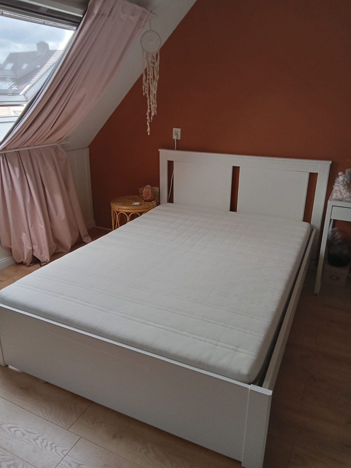 Ikea Songesand Bedframe 140 x 200 met Lonset lattenbodem, Ophalen