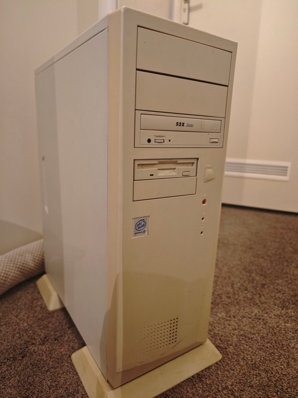 Pentium 3 midi tower, Computers en Software, Ophalen