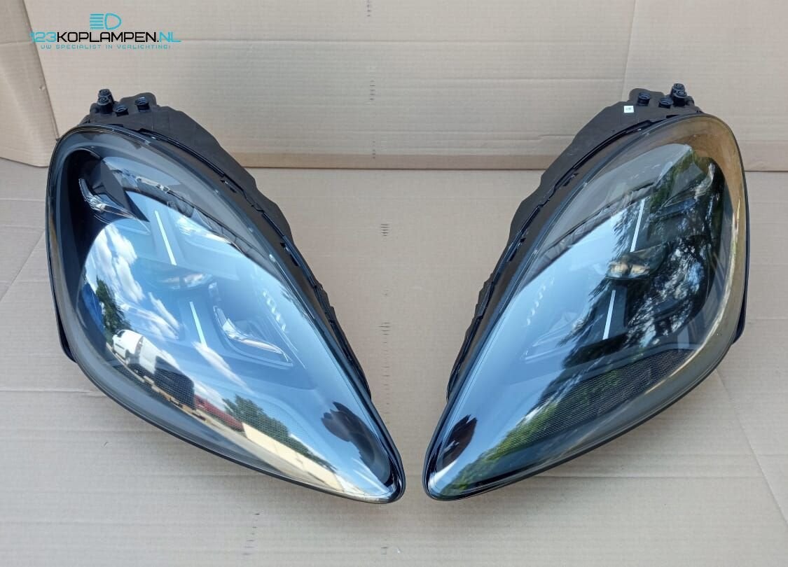 Porsche Cayenne Matrix Full Led Dark Line koplamp links rech, Auto-onderdelen, Verlichting, Ophalen, Gebruikt, -, -