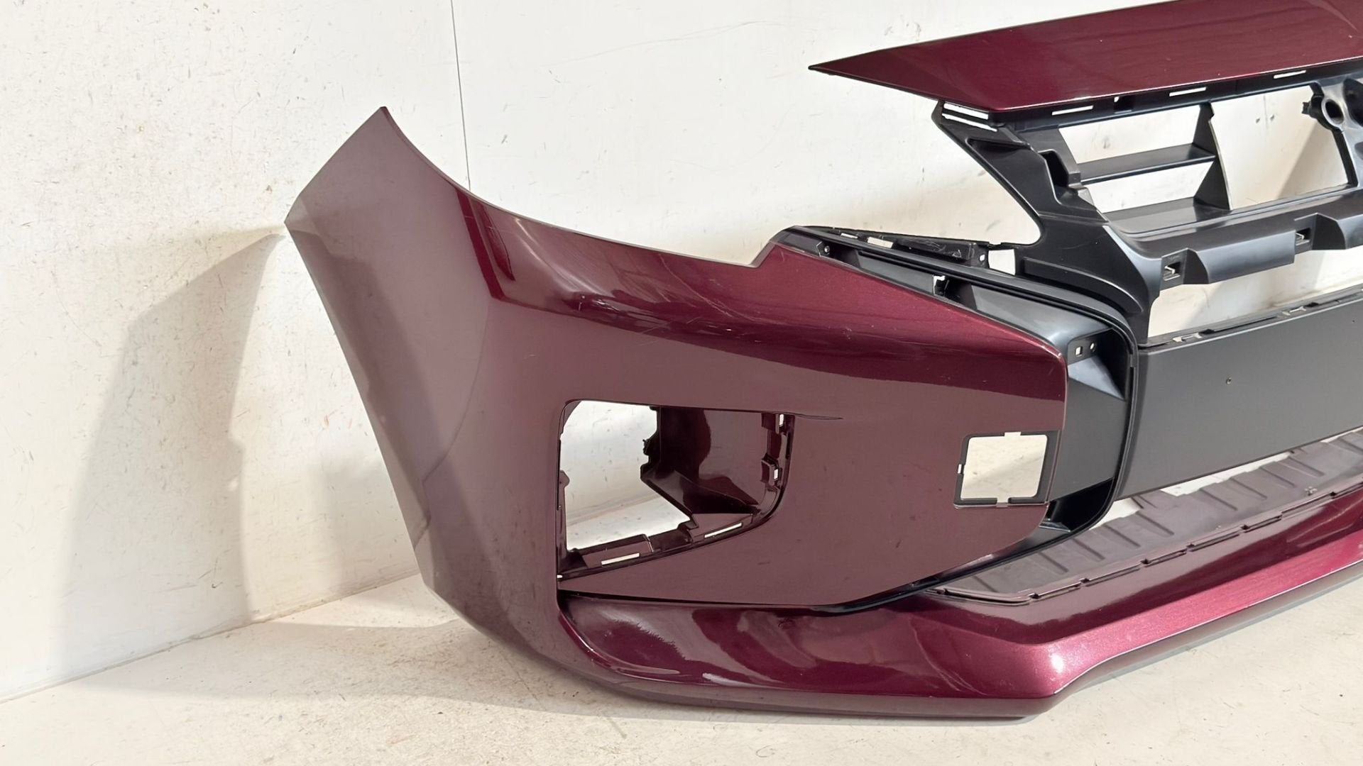 Mitsubishi Space Star III Voorbumper 6400J973ZZ, Info@mitsubishi-motors.com, Gebruikt, Voor, Mitsubishi Motors Corporation