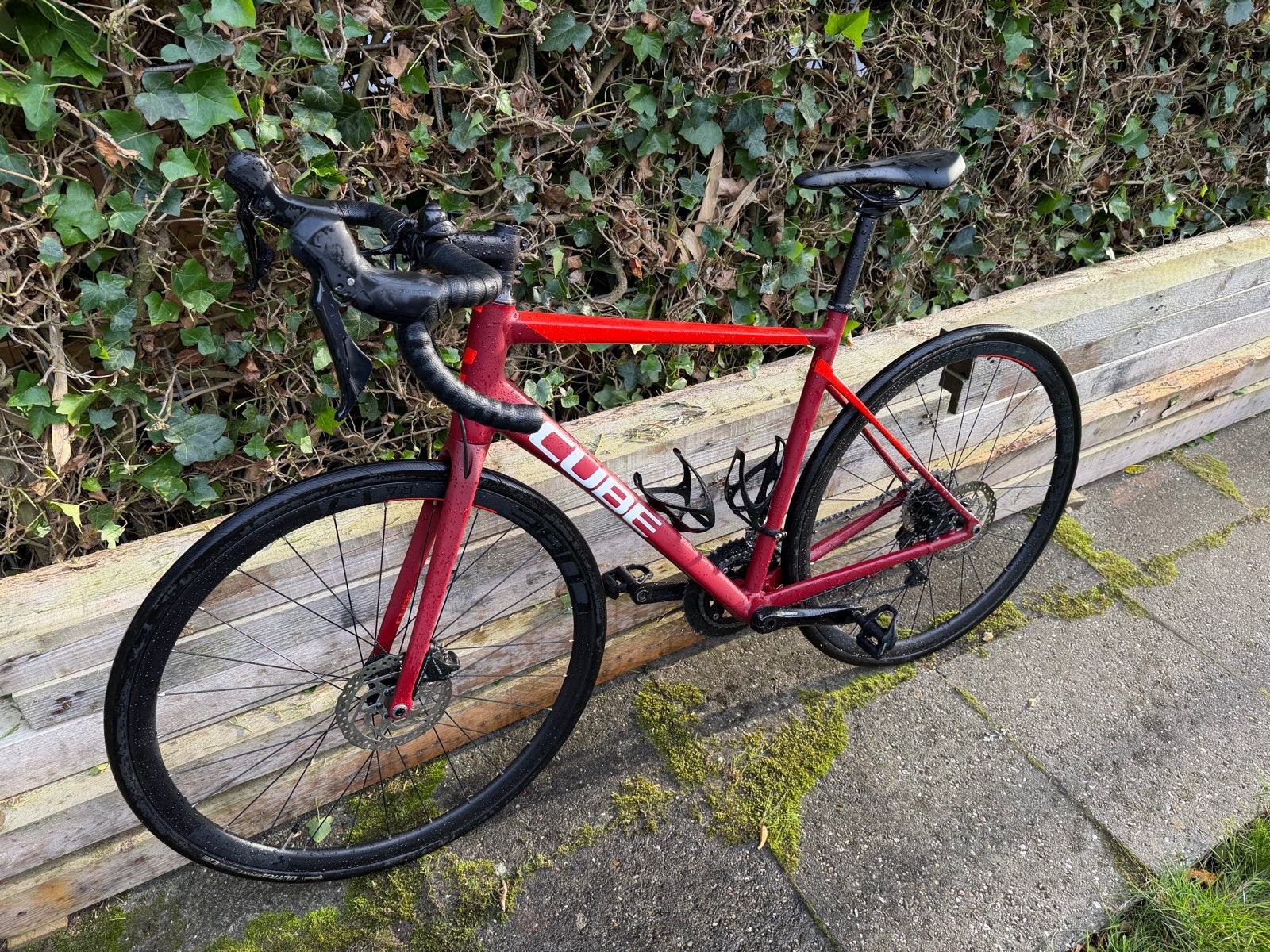 CUBE Attain SL Racefiets Rood 56 cm (2021), Fietsen en Brommers, Fietsen | Racefietsen, 28 inch, Heren, Aluminium, Zo goed als nieuw