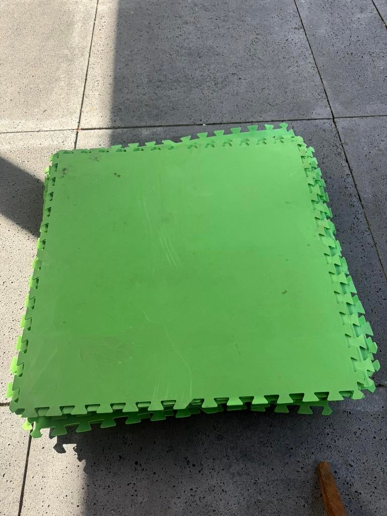 Groene foam speelvloer, Ophalen, Zo goed als nieuw