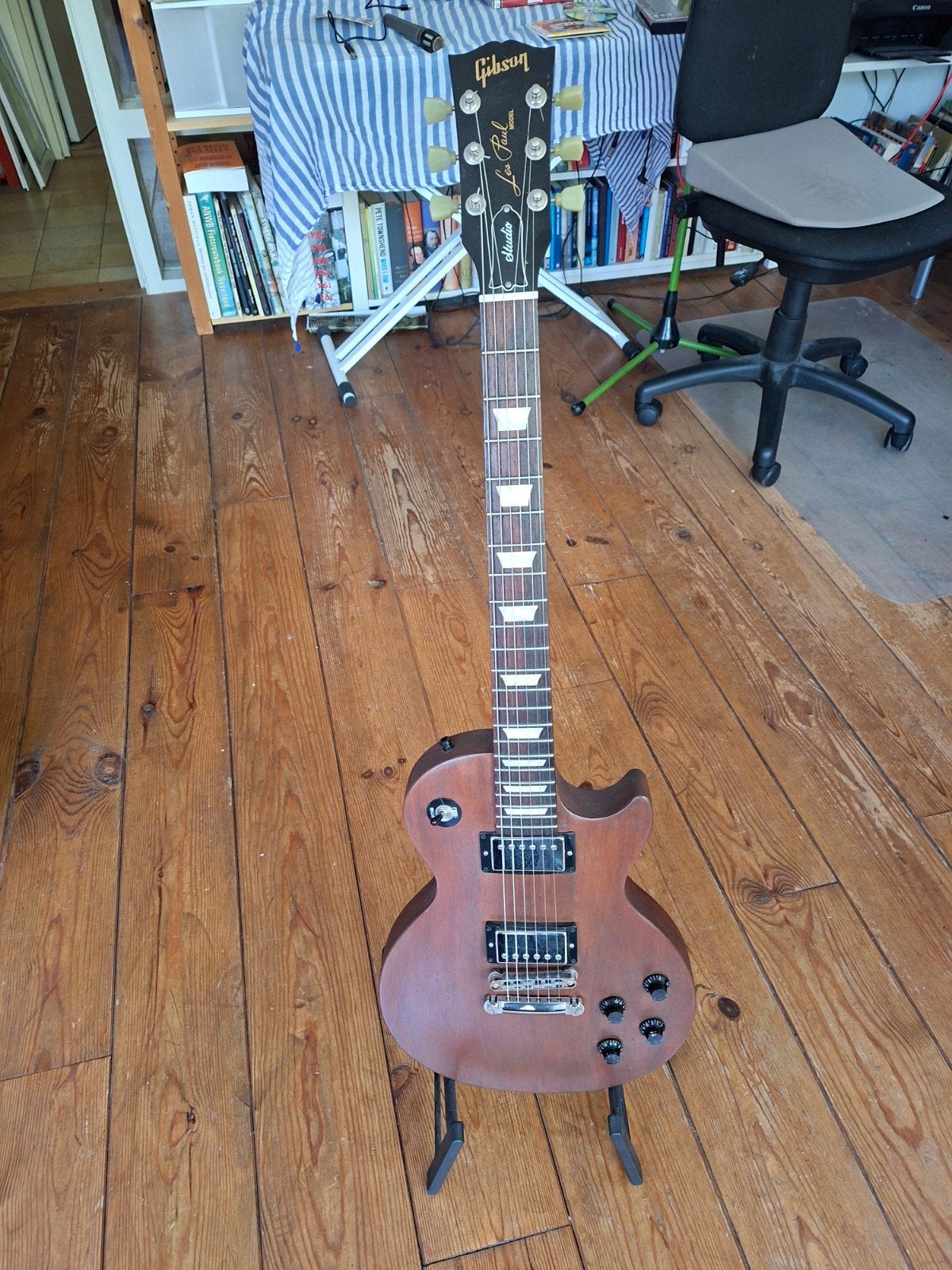 Gibson Les Paul Studio, Muziek en Instrumenten, Ophalen, Zo goed als nieuw, Solid body, Gibson