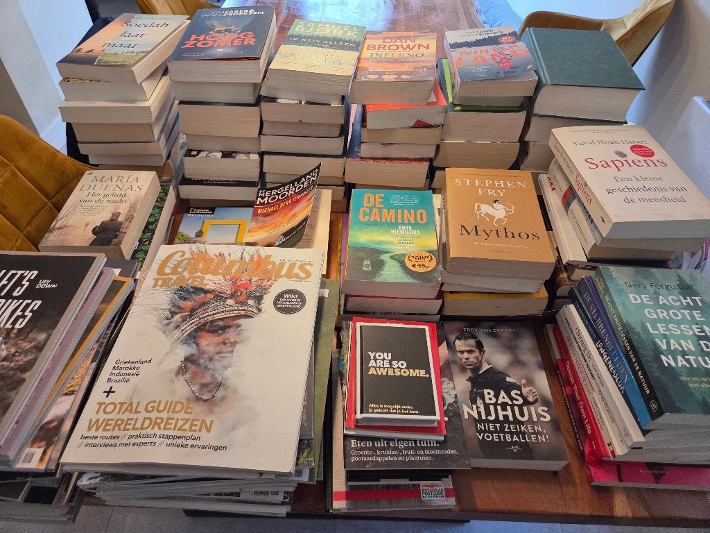 Grote boekencollectie 85 boeken - divers, Boeken, Ophalen, Gelezen