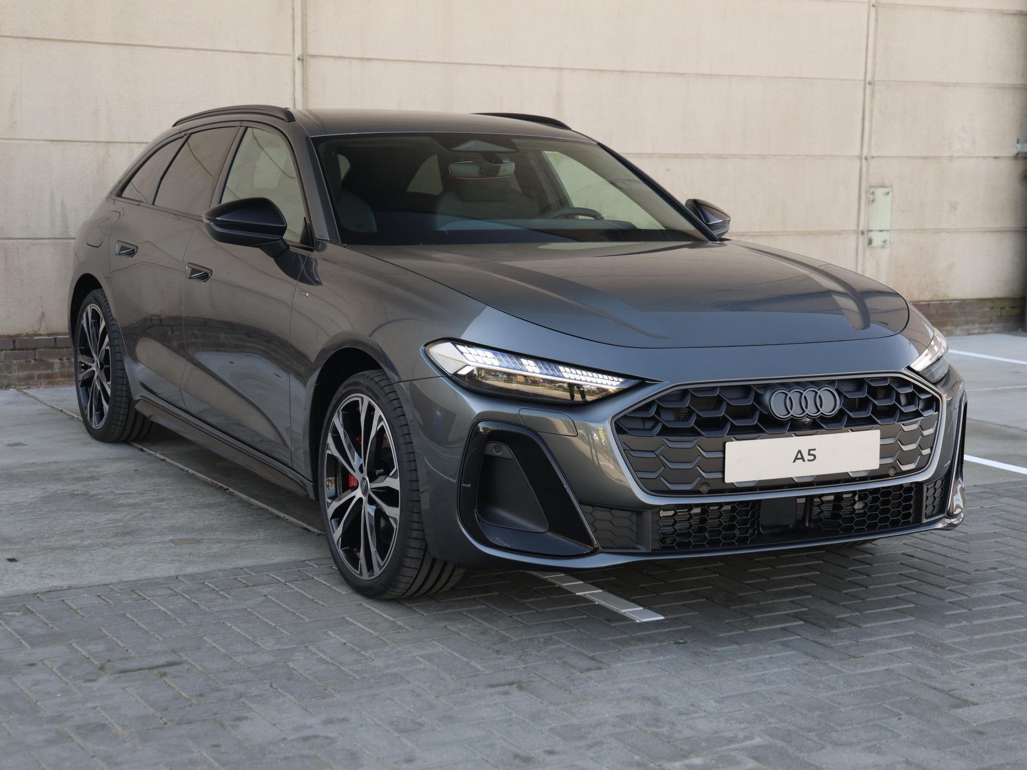 Audi A5 AVANT S edition e-hybrid 299 PK | 20inch | Leder Dyn, Auto's, Automaat, Gebruikt, 4 cilinders, 1984 cc