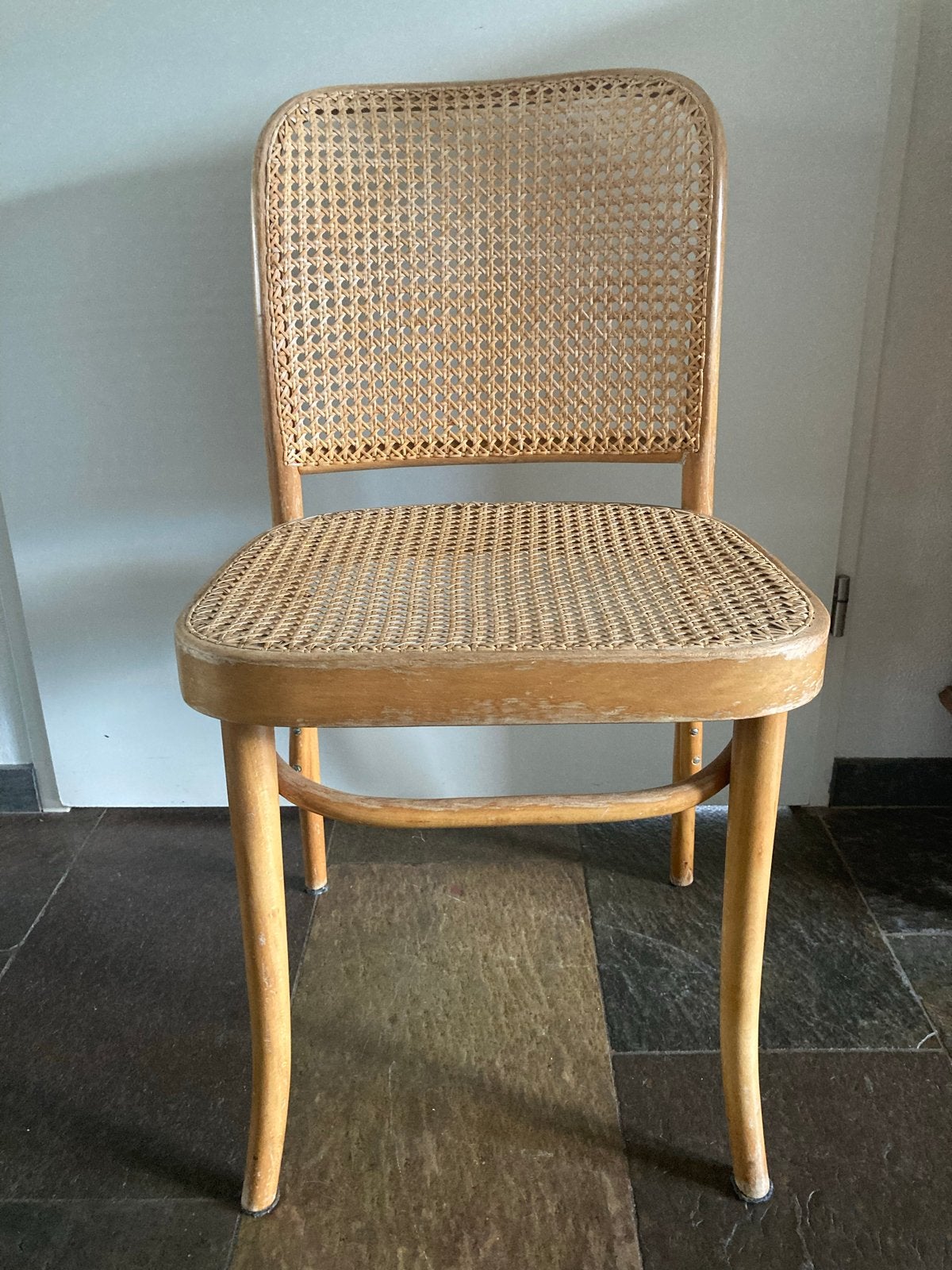 Vintage Thonetstoel model 811, Ophalen of Verzenden