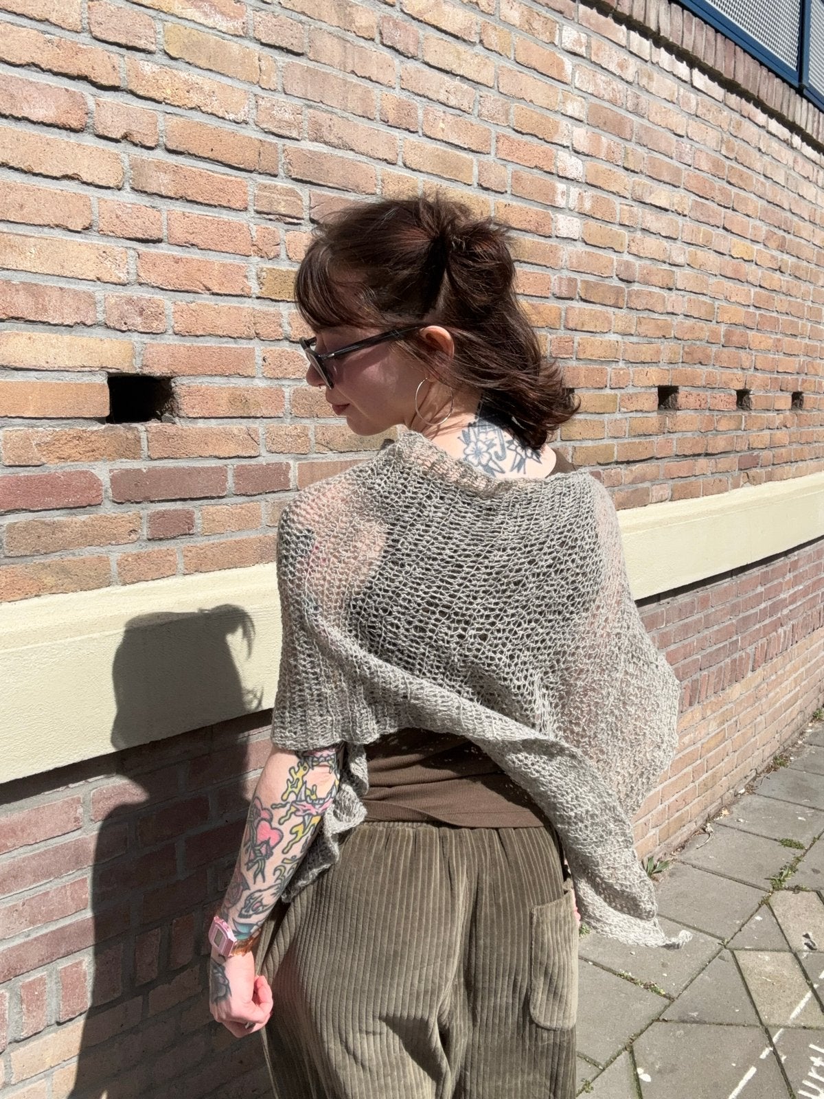 Handgemaakte grijze poncho, delicaat en stijlvol, Ophalen of Verzenden, Nieuw, Maat 38/40 (M), Grijs