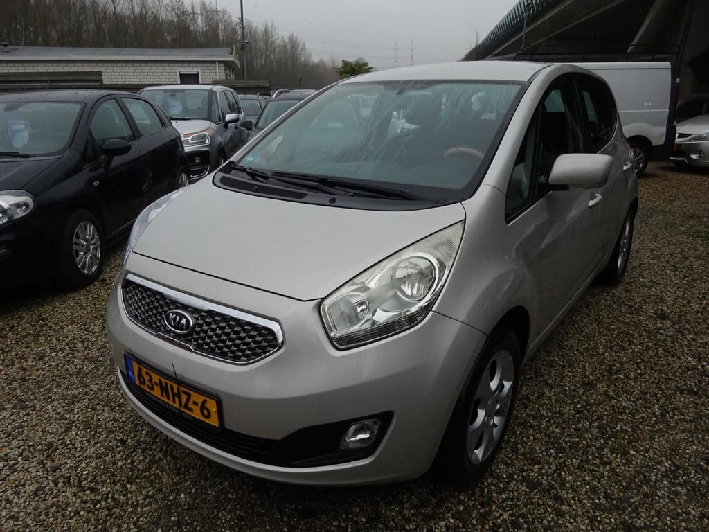 Kia Venga 1.4 CVVT X-ecutive. Airco, Cruise control, Start/s, Voorwielaandrijving, Euro 5, Gebruikt, Zwart