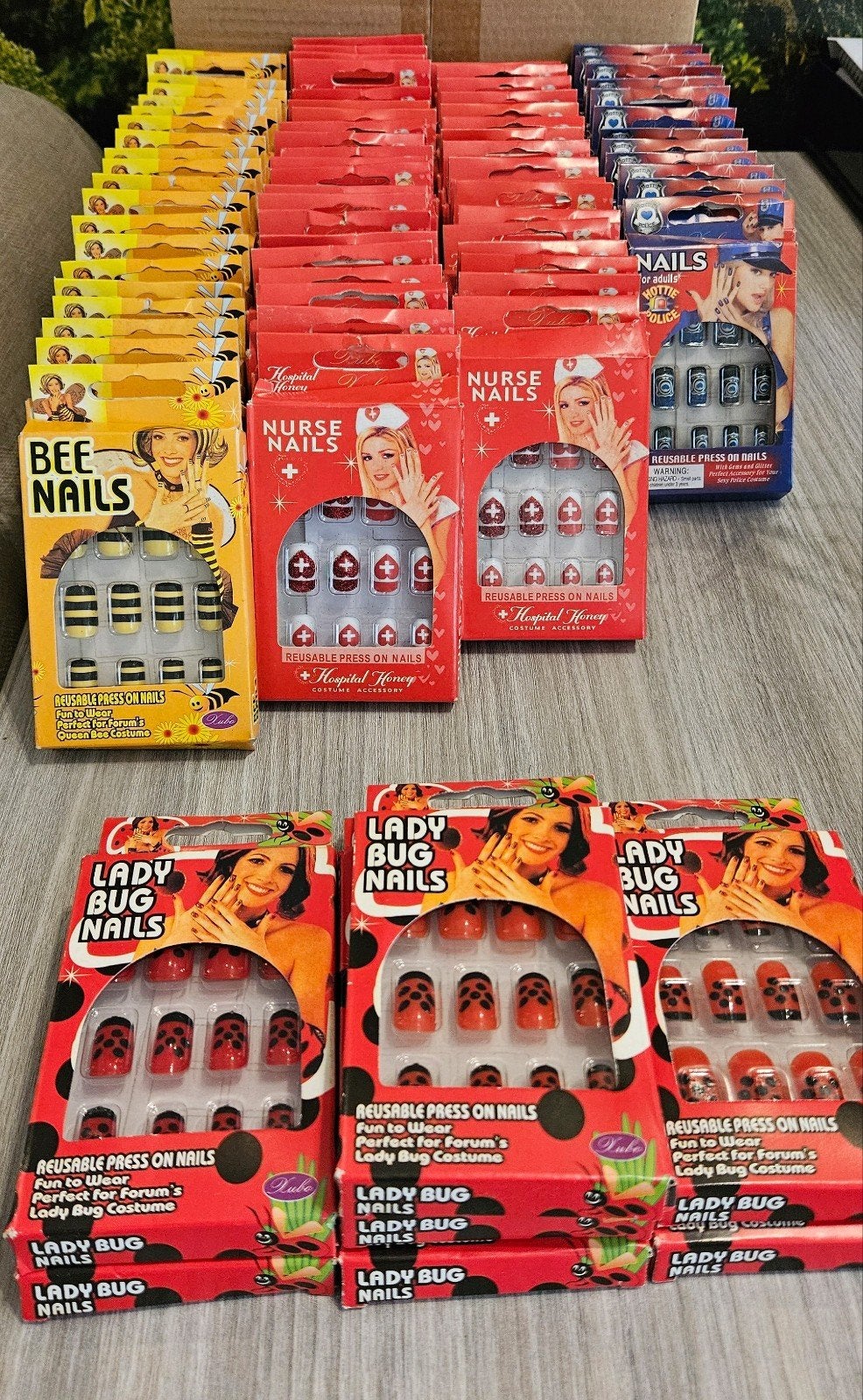 Restpartij nepnagels kunstnagels Halloween bijen politie ect, Ophalen of Verzenden, Nieuw, Accessoires
