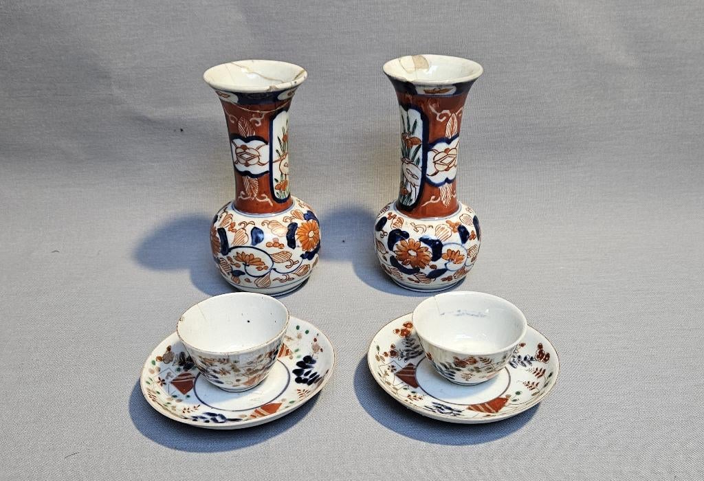 Paar Imari Miniatuurvazen (Meiji-periode, ca. 1890-1910), Verzenden
