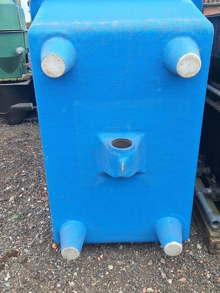 vijver Unieke partij van10 vijver bakken verkoopbakpolyester, Tuin en Terras, Ophalen, Gebruikt, Vijverbak