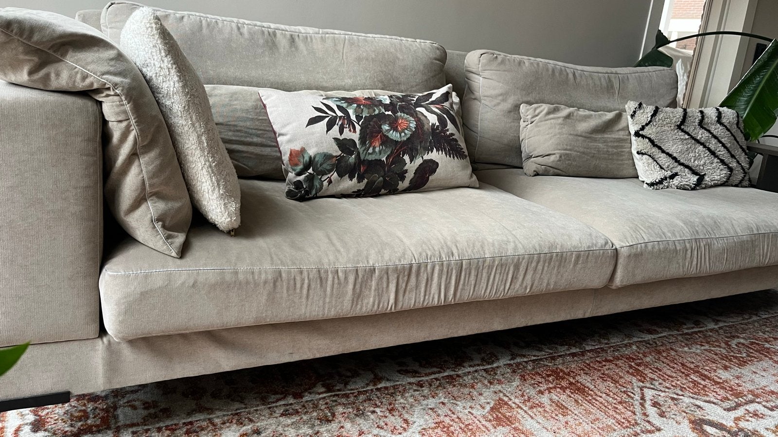 Comfortabele chillbank, 280 cm lang, uit rookvrij huis, Ophalen, 250 tot 300 cm, Gebruikt, 75 tot 100 cm