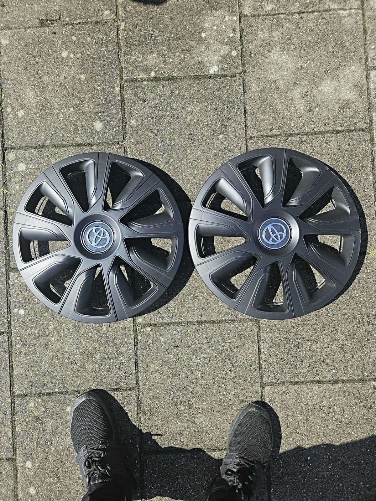 Toyota wieldoppen matzwart 14 inch - 4 stuks NIEUW!, Ophalen, Nieuw