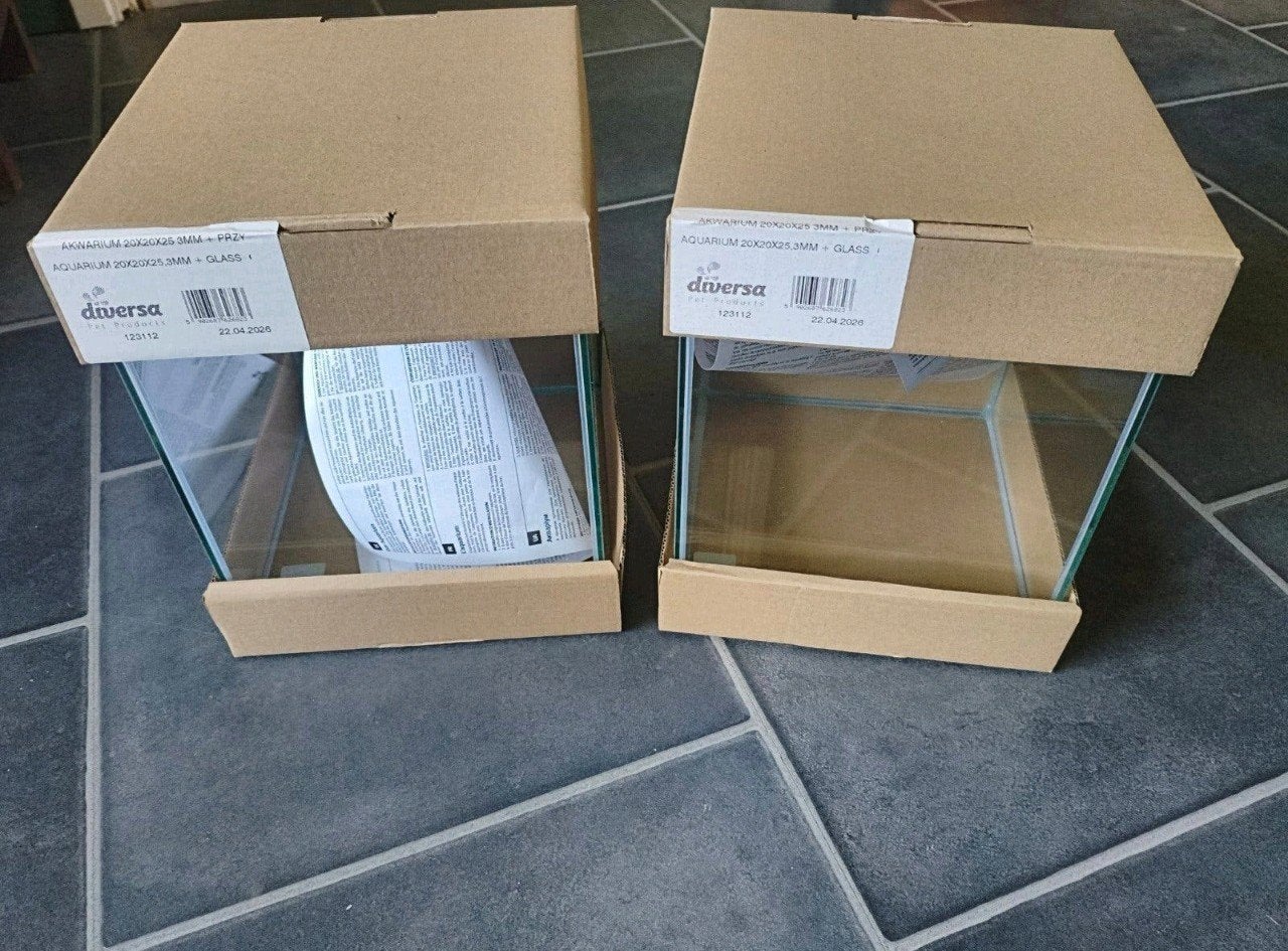 2 nieuwe aquarium/ terrarium 20x20x25, Dieren en Toebehoren, Ophalen of Verzenden, Nieuw, Terrarium of Paludarium